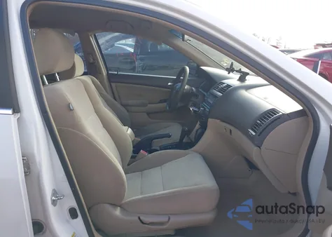 2005 Honda Accord 2.4 Lx из США, поврежденный, VIN 1HGCM56405A196954